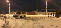 Очевидцев аварии с участием Toyota Platz и Toyota Hiace ищут в Южно-Сахалинске, Фото: 4