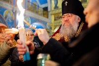 В Южно-Сахалинске встретили Благодатный огонь , Фото: 9