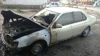 Nissan Bluebird сгорел в Южно-Сахалинске, Фото: 6