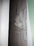 В Ногликах в новостройке рушатся потолки и стены, Фото: 21