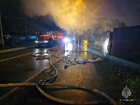 Двое мужчин погибли при пожаре в Южно-Сахалинске, Фото: 4
