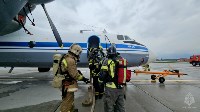 "Самолёт загорелся в воздухе": в аэропорту Южно-Сахалинска провели масштабные учения, Фото: 8