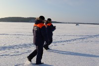 Сахалинским рыбакам-любителям напомнили правила поведения на льду , Фото: 18