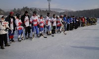 Чемпионат области по хоккею с мячом стартовал на Сахалине, Фото: 1