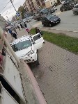 Honda залетела на крыльцо в результате ДТП в Южно-Сахалинске, Фото: 3