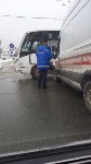 Скорая помощь столкнулась с автобусом в Южно-Сахалинске, Фото: 1