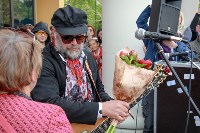 Борис Гребенщиков дал уличный концерт в Южно-Сахалинске, Фото: 97