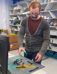 Держатели для защитных масок печатают на 3D-принтере в сахалинском «Кванториуме», Фото: 1