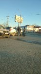 Hyundai и Toyota Vitz столкнулись в Южно-Сахалинске, Фото: 4
