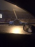 Toyota врезалась в столб в Южно-Сахалинске, Фото: 2