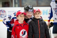 Больше 60 тысяч рублей собрали на благотворительном хоккейном матче в Южно-Сахалинске, Фото: 28