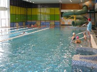 Чиновники Сахалинской области соревновались в эстафетном плавании вольным стилем, Фото: 8