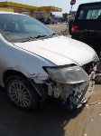 Грузовик врезался в "Короллу" и скрылся с места ДТП в Южно-Сахалинске, Фото: 4