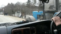 Такси воткнулось в кювет после столкновения с трактором в пригороде Южно-Сахалинска, Фото: 3