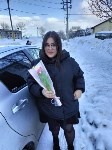 Инспекторы ДПС подарили сахалинкам цветы в честь 8 Марта, Фото: 6