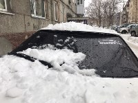 Снежная глыба разбила автомобиль в Южно-Сахалинске, Фото: 9