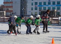 Мастер-класс для любителей хоккея прошел на площади Ленина в Южно-Сахалинске, Фото: 7