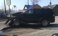 Toyota Land Cruiser Prado врезался в дорожный знак в Южно-Сахалинске, Фото: 3