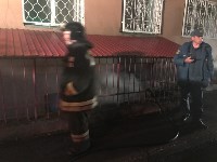 Ночью пожарные тушили подвал многоэтажки в Южно-Сахалинске , Фото: 8