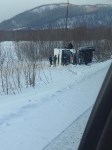 Грузовик опрокинулся в кювет в Макаровском районе, Фото: 1