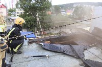Крыша гостиницы "Турист" загорелась в Южно-Сахалинске, Фото: 12