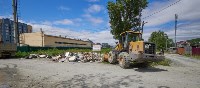 Более 240 самосвалов мусора вывезли с незаконных свалок в Южно-Сахалинске с начала года , Фото: 1