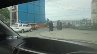 Три "тойоты" столкнулись во дворе в Южно-Сахалинске, Фото: 3