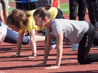 Больше 100 детей вышли на зарядку с Паралимпийскими чемпионами в Южно-Сахалинске, Фото: 3