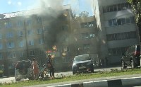 Из горящей квартиры в Южно-Сахалинске спасли собаку, Фото: 1