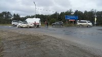 Toyota Platz и "Нива" столкнулись на окраине Южно-Сахалинска, Фото: 3