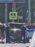 В Южно-Сахалинске кроссовер Госавтоинспекции с мигалками врезался в универсал, Фото: 1