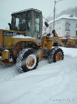 В Синегорске пассажиры вызволили из снежного плена автобус, Фото: 4