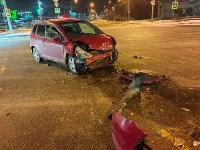 Очевидцев столкновения Honda Fit  и Toyota ist ищут в Южно-Сахалинске, Фото: 4