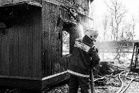 Двое взрослых и четверо детей остались без крыши над головой из-за пожара в Южно-Сахалинске, Фото: 3