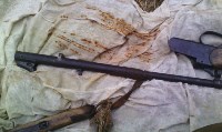 Смирныховские полицейские обнаружили в доме жителя села Победино оружие и боеприпасы, Фото: 1