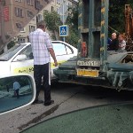Тягач и автомобиль такси столкнулись в Южно-Сахалинске, Фото: 3