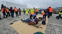"Самолёт загорелся в воздухе": в аэропорту Южно-Сахалинска провели масштабные учения, Фото: 4
