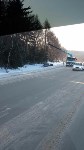 Два автомобиля вытаскивали утром из кюветов на автодороге Южно-Сахалинск - Корсаков, Фото: 2