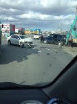 Два человека пострадали при столкновении Гелендвагена и Тойоты в Южно-Сахалинске, Фото: 2