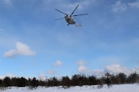Сахалинские спасатели попрактиковались в десантировании с вертолёта, Фото: 14