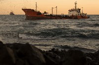 «Надежды» нет: аварийный танкер у берегов Невельска разберут к весне следующего года, Фото: 6