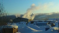   Склад охранного агентства горит в северной части Южно-Сахалинска, Фото: 1