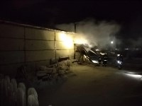 Пожар в автомастерской в Стародубском: Фото 4 Пожар в автомастерской в Стародубском, Фото: 4