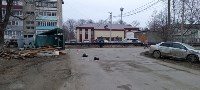 В Аниве седан протаранил площадку для сбора мусора, Фото: 4