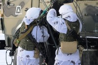 Полевые подвижные пункты управления развернули военные на Сахалине, Фото: 5