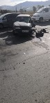 Внедорожник и легковой автомобиль столкнулись перед Новоалександровском, Фото: 2