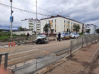 Toyota Corolla снесла дорожное ограждение в Красногорске, Фото: 5