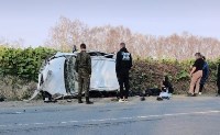 Пострадали двое: автомобиль перевернулся в Анивском районе, Фото: 1