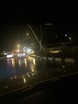 Иномарка врезалась в опору уличного освещения в Южно-Сахалинске, Фото: 3