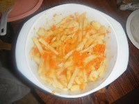 добавить картофель к луку с морковкой,перемешать, Фото: 7